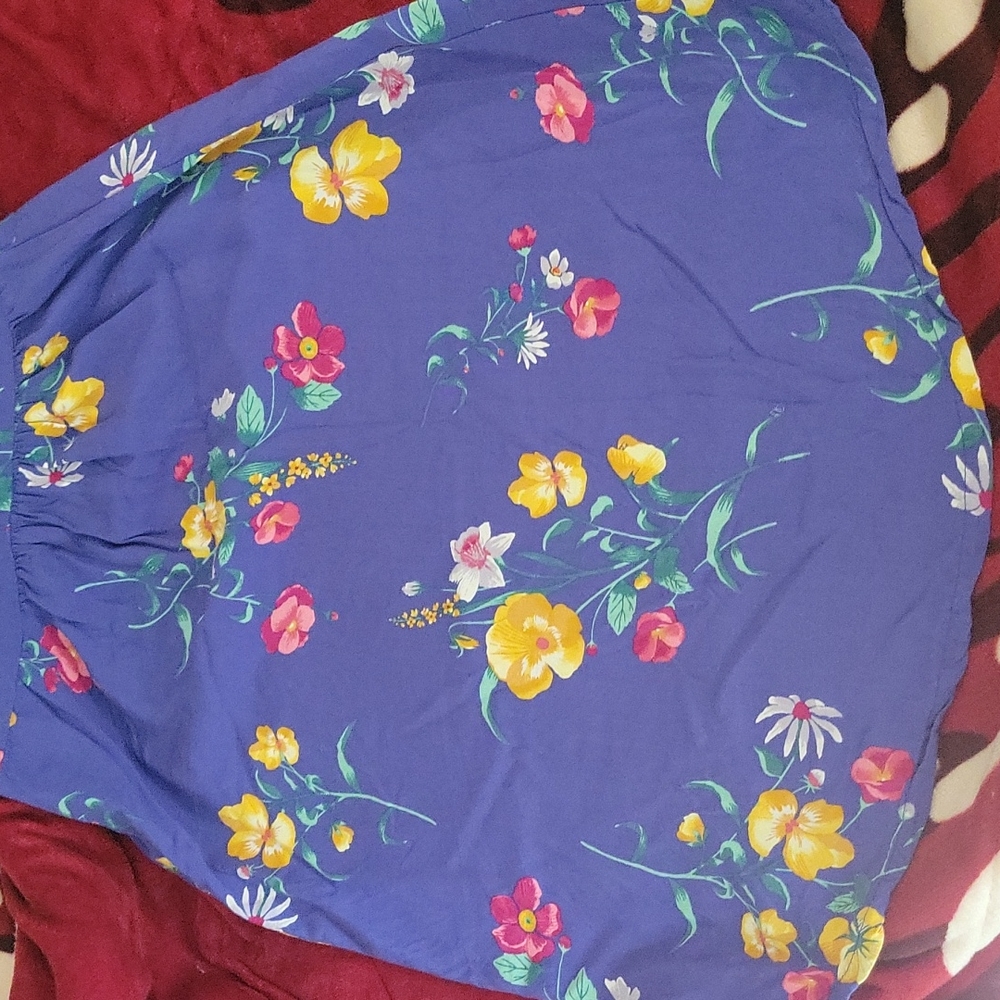 Girls dress - Picture 4 of 5